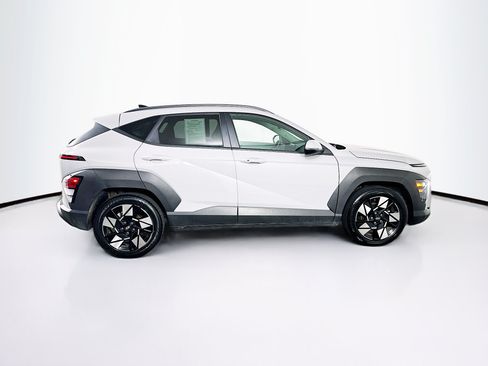 Used 2024 Hyundai Kona SEL FWD image 10