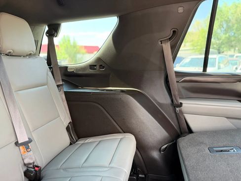 Used 2021 Chevrolet Tahoe LT AWD/4WD image 13