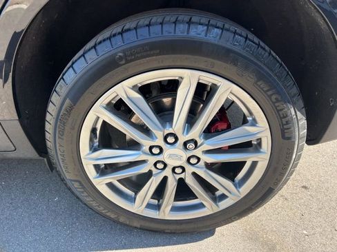 Used 2023 Cadillac XT5 Sportv AWD/4WD image 9