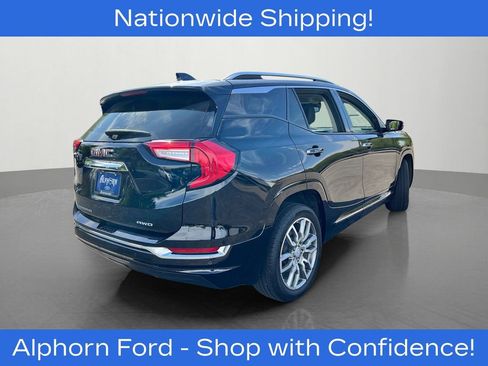 Used 2023 GMC Terrain Denali w/ LPO, Floor Liner Package AWD/4WD image 3