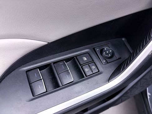 Used 2023 Toyota RAV4 XLE w/ Convenience Package FWD image 16