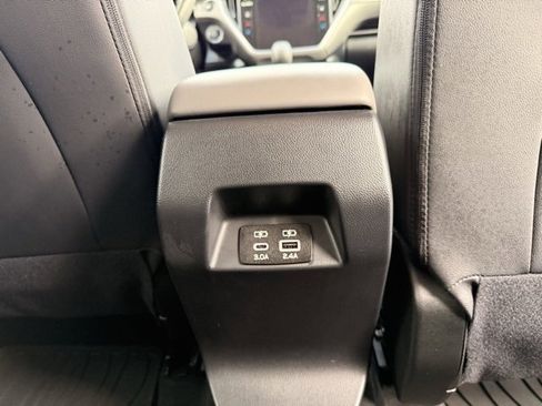 Certified 2024 Subaru Crosstrek 2.0i Premium image 15