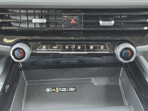 New 2026 Chevrolet Suburban Premier w/ Sun And Tow Package AWD/4WD image 14