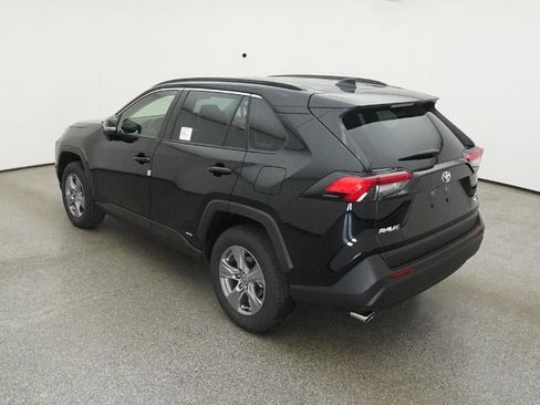 New 2025 Toyota RAV4 XLE image 38