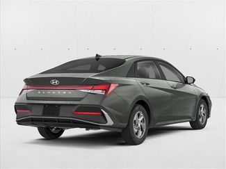 New 2026 Hyundai Elantra SE FWD video 2
