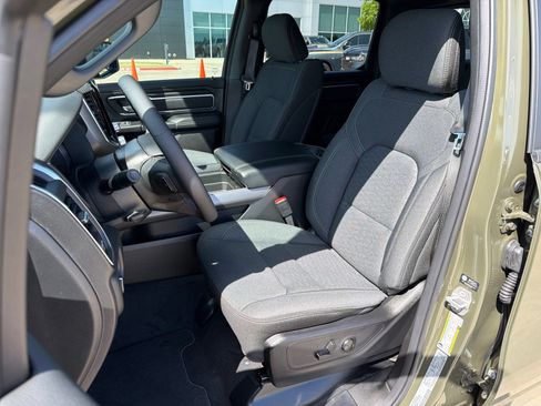 New 2026 RAM 1500 Big Horn AWD/4WD image 14