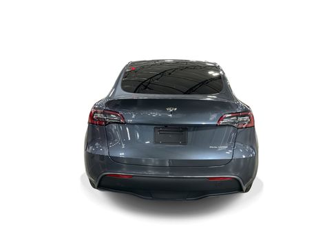 Certified 2023 Tesla Model Y Long Range AWD/4WD image 5