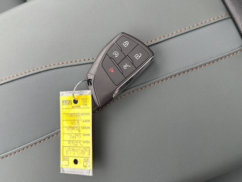 New 2026 GMC Acadia AT4 w/ Luxury Package image 44