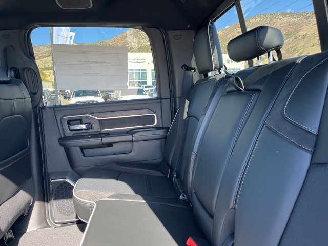 New 2026 RAM 2500 Laramie AWD/4WD image 20