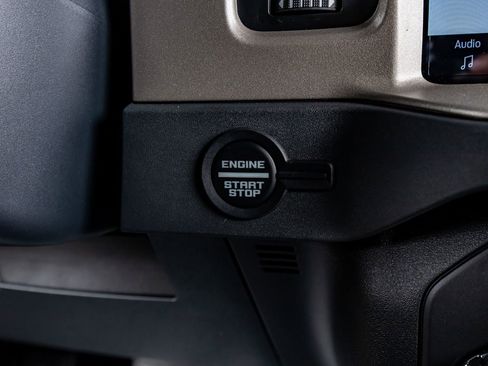 Used 2026 Ford Bronco Outer Banks image 22