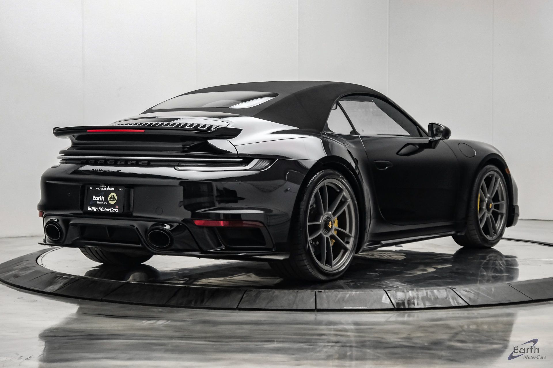 Used 2025 Porsche 911 Turbo S w/ Exterior Sport Package AWD/4WD image 22