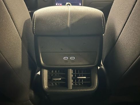 Used 2025 GMC Terrain Elevation image 18