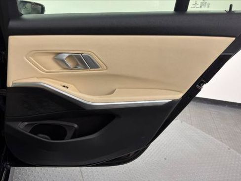 Used 2021 BMW 330i Sedan RWD image 22