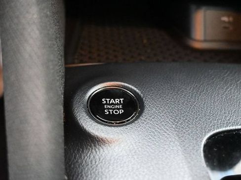 Used 2024 Nissan Z Sport w/ Floor Mat Package RWD image 32