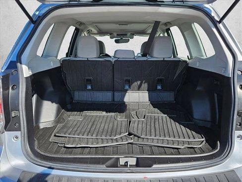Used 2018 Subaru Forester 2.5i Premium image 6