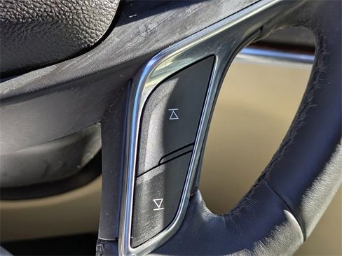 Used 2017 Cadillac XT5 Premium Luxury w/ LPO, Wheel Lock Package image 30