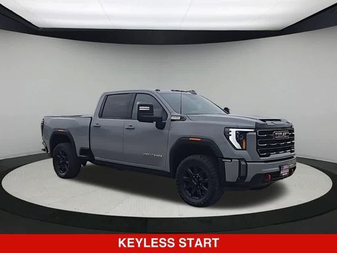 Used 2024 GMC Sierra 2500 AT4 w/ AT4 Premium Plus Package AWD/4WD image 2