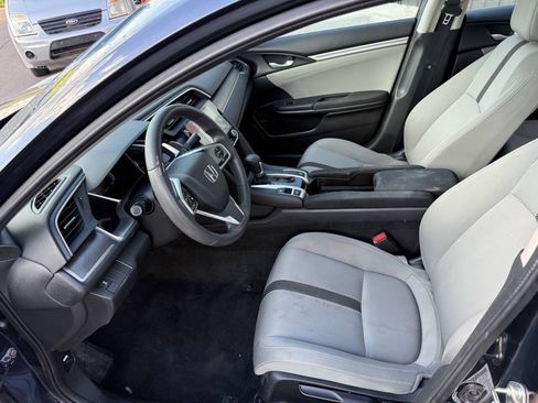 Used 2018 Honda Civic EX image 13