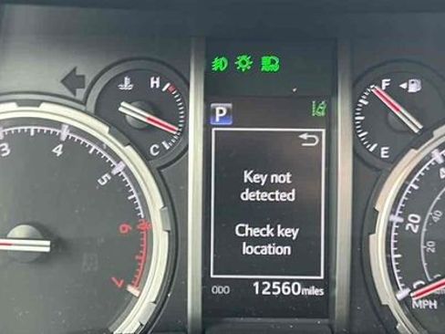 Used 2023 Toyota 4Runner TRD Off-Road Premium w/ Off Road Premium Plus Package image 7