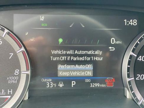 Certified 2024 Toyota Highlander XLE image 4