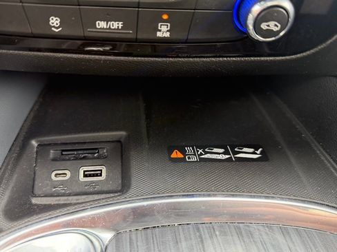 Used 2023 Buick Enclave Essence w/ Experience Buick Package image 36