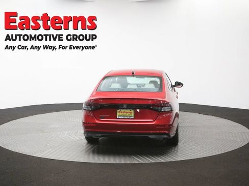 Used 2025 Honda Accord SE image 36