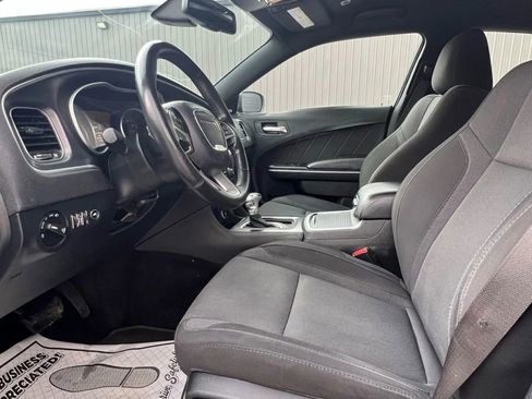 Used 2018 Dodge Charger SXT Plus image 9