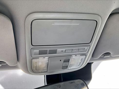 Used 2018 Honda Pilot EX image 30