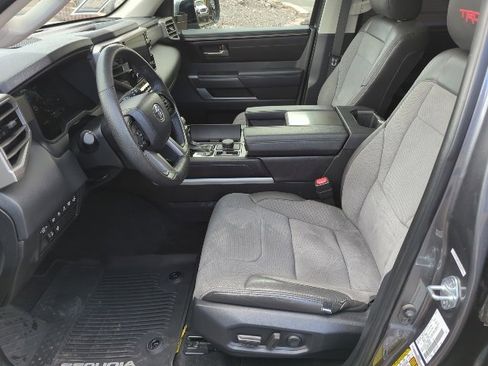 Used 2023 Toyota Sequoia SR5 image 15