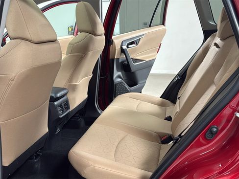 Certified 2025 Toyota RAV4 XLE image 15