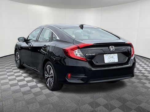 Used 2016 Honda Civic EX-T image 4