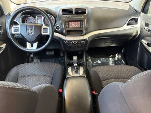 Used 2015 Dodge Journey American Value Package w/ Flexible Seating Group FWD image 15