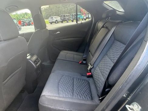 Used 2019 Chevrolet Equinox LT FWD image 17