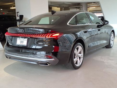 Used 2025 Audi A5 2.0T Premium Plus w/ Premium Plus AWD/4WD image 4