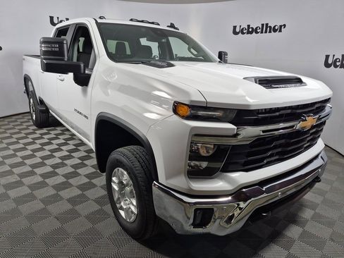 New 2026 Chevrolet Silverado 2500 LT image 1