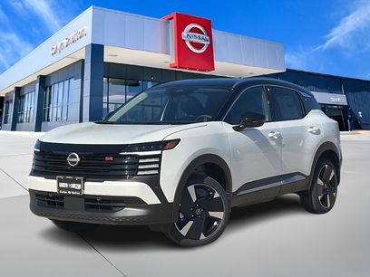 New 2026 Nissan Kicks SR w/ Cold Weather Package