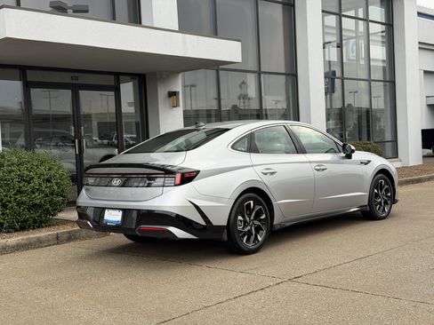 Certified 2024 Hyundai Sonata SEL image 4