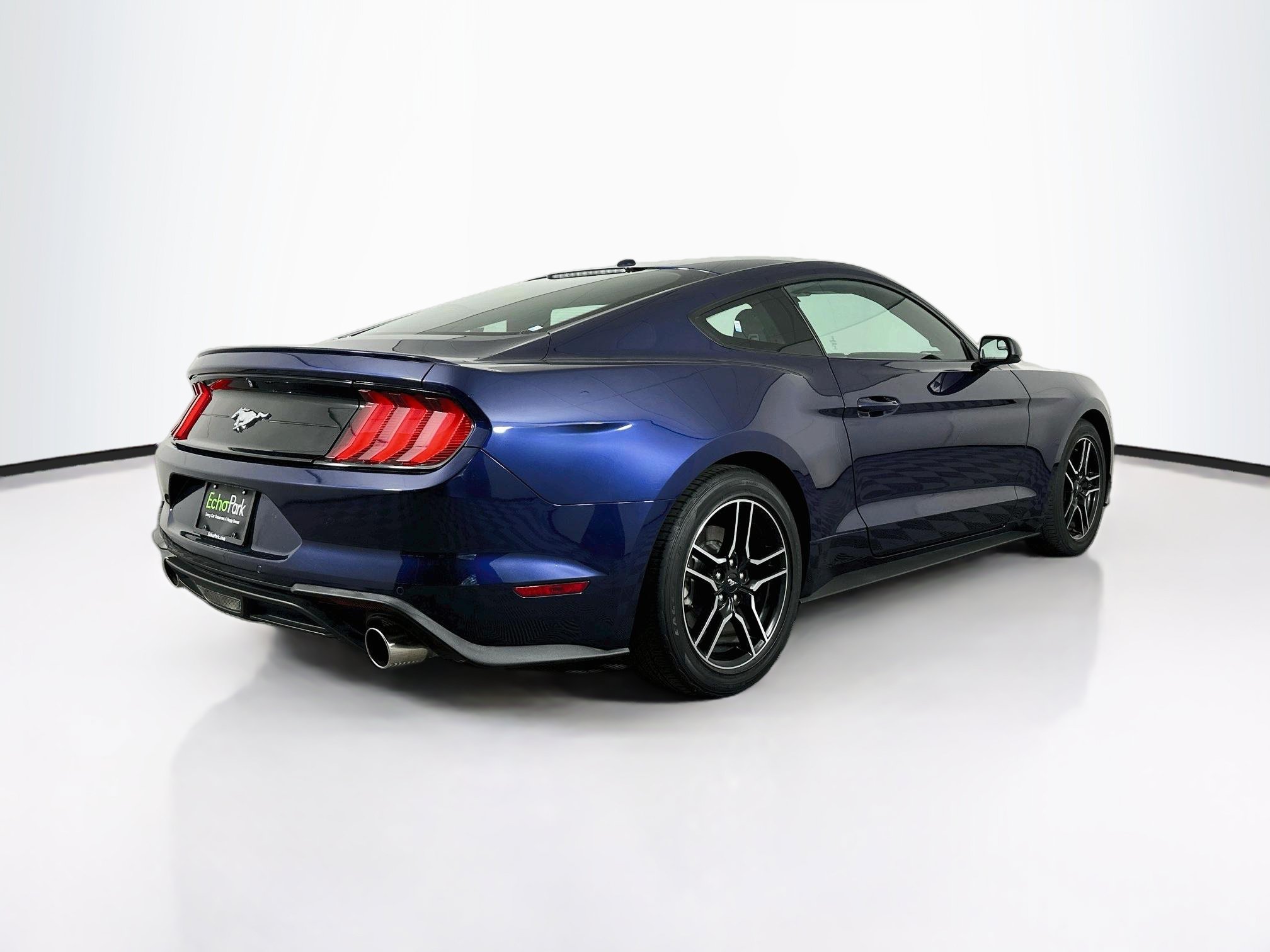 Used 2018 Ford Mustang Coupe w/ Equipment Group 101A RWD image 9