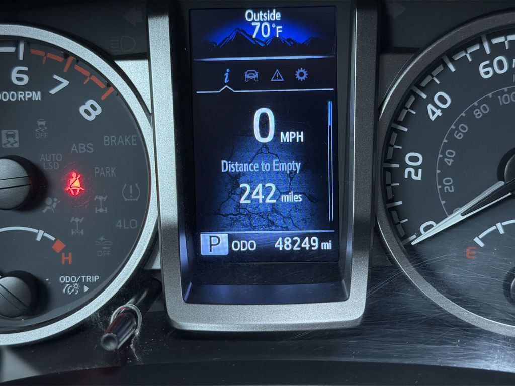 Used 2023 Toyota Tacoma SR5 AWD/4WD image 24