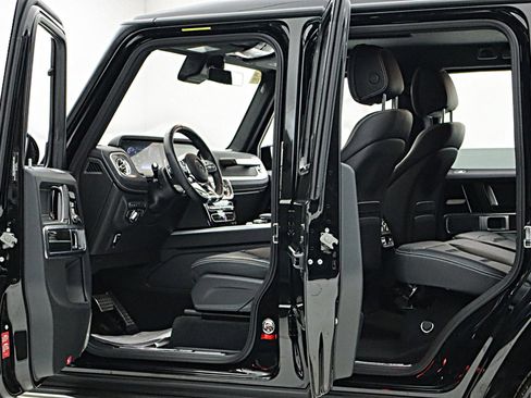 Used 2024 Mercedes-Benz G 63 AMG 4MATIC image 6