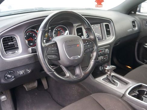 Used 2022 Dodge Charger GT image 28