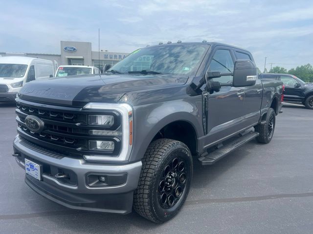 Used 2024 Ford F250 Lariat w/ Black Appearance Package AWD/4WD image 3