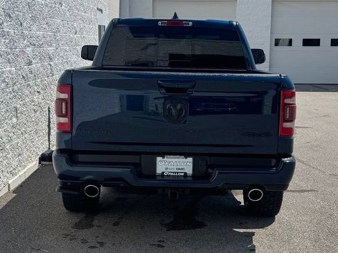 Used 2022 RAM 1500 Laramie AWD/4WD image 4