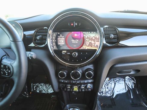Used 2022 MINI Cooper SE image 14