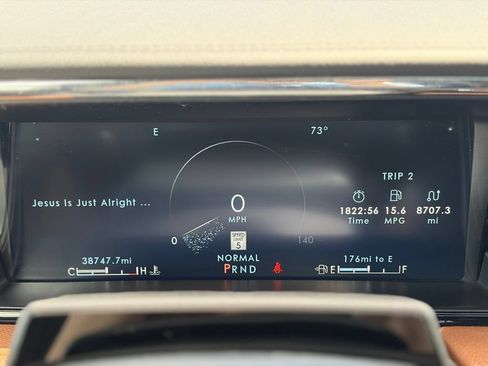 Used 2022 Lincoln Navigator Reserve AWD/4WD image 44