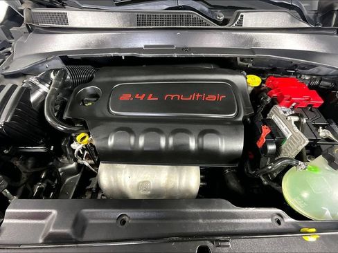 Used 2019 Jeep Compass Limited FWD image 9