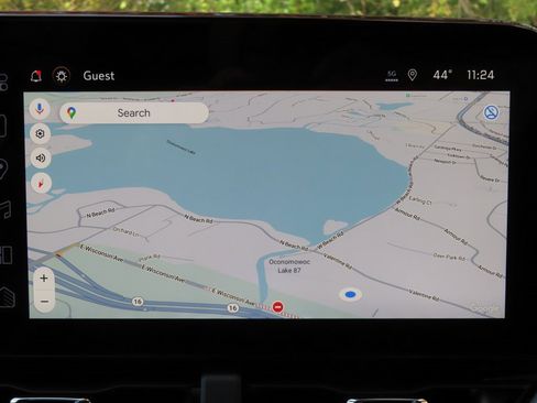 New 2026 Chevrolet Equinox LT w/ LPO, Floor Liner Package image 9