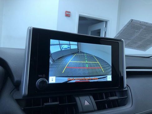 Certified 2025 Toyota RAV4 LE image 27