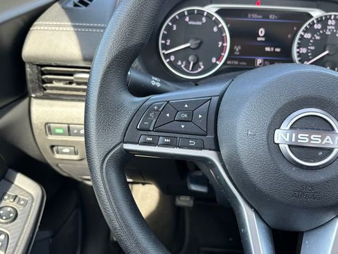 Used 2024 Nissan Sentra SV image 15