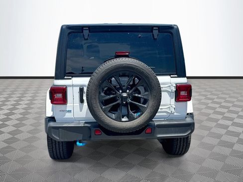 Certified 2023 Jeep Wrangler Unlimited Sahara w/ Cold Weather Group AWD/4WD image 7